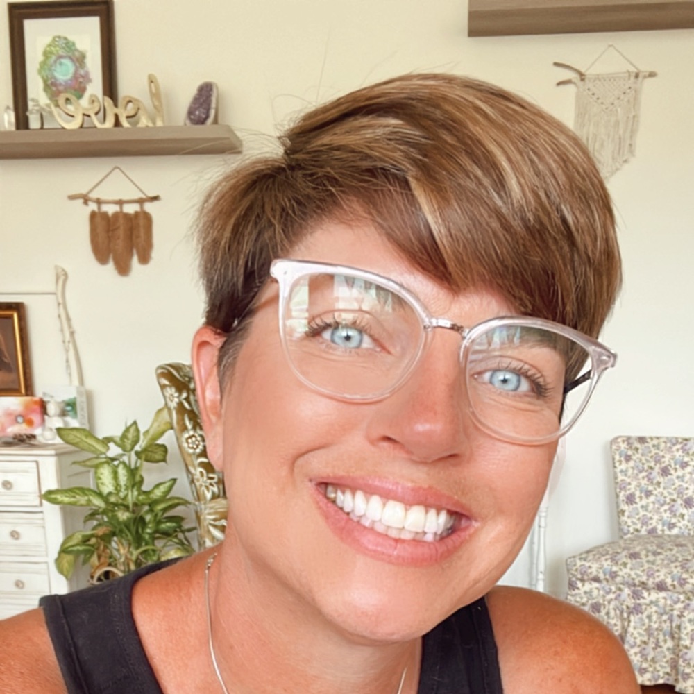 Meet your Posher, Kelly